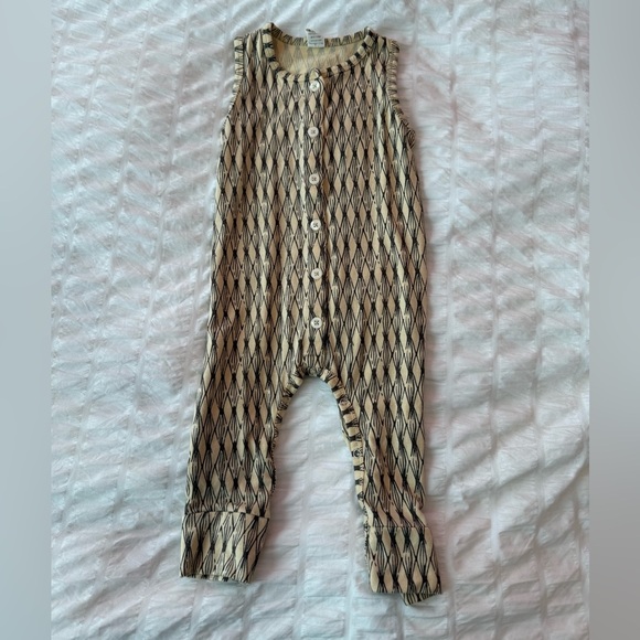 Kate Quinn Bamboo Romper Unisex 12-18m - Picture 2 of 5